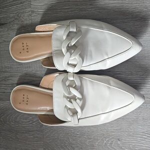 Women's Amber Slip-On Mule Flats with Memory Foam Insole - A New Day in cream